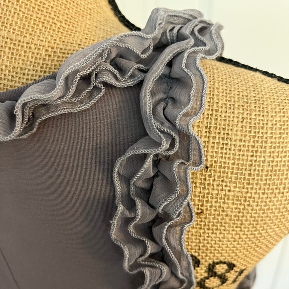 Kische Boutique Midi Dress - Picture 15 of 17